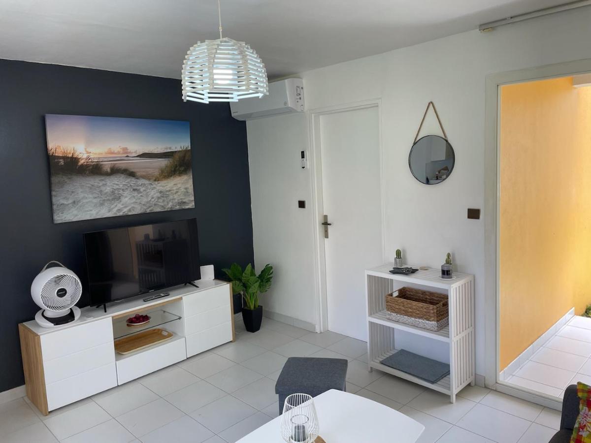Appartement T2 Route Des Salines Sainte-Anne Dış mekan fotoğraf